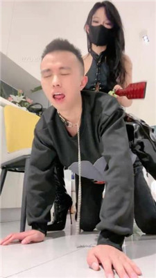 图片[2]_【玥樾】舔脏高跟/长靴全体重踩地毯/圣水淋浴_HD绳艺资源