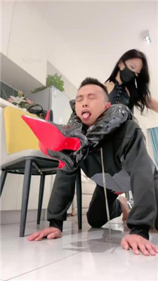 图片[3]_【玥樾】舔脏高跟/长靴全体重踩地毯/圣水淋浴_HD绳艺资源