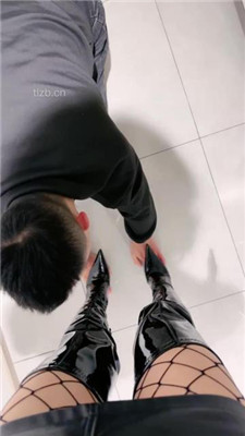 图片[6]_【玥樾】舔脏高跟/长靴全体重踩地毯/圣水淋浴_HD绳艺资源