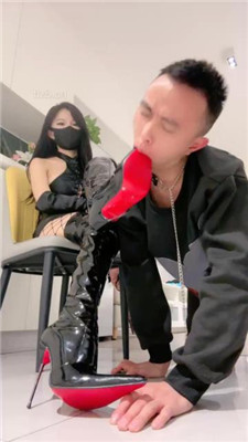 图片[7]_【玥樾】舔脏高跟/长靴全体重踩地毯/圣水淋浴_HD绳艺资源