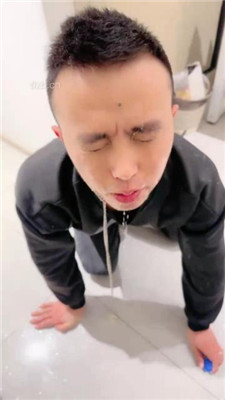 图片[14]_【玥樾】舔脏高跟/长靴全体重踩地毯/圣水淋浴_HD绳艺资源