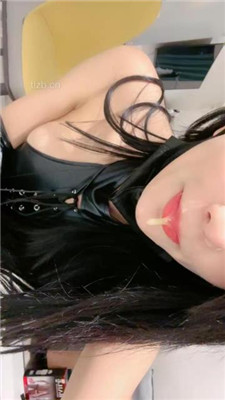 图片[17]_【玥樾】舔脏高跟/长靴全体重踩地毯/圣水淋浴_HD绳艺资源