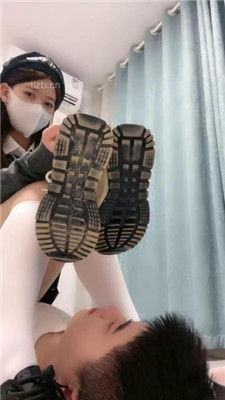 图片[3]_【樱子大人】狗舌头擦鞋器-鞋耳光/踩狗爪/全体重踩踏/训练_HD绳艺资源