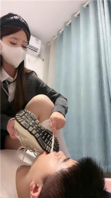 图片[4]_【樱子大人】狗舌头擦鞋器-鞋耳光/踩狗爪/全体重踩踏/训练_HD绳艺资源