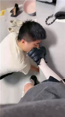 图片[14]_【樱子大人】狗舌头擦鞋器-鞋耳光/踩狗爪/全体重踩踏/训练_HD绳艺资源