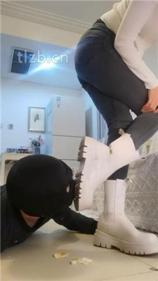 【冰时代】穿破漏洞臭短丝POV