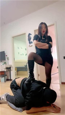 【南一】跳踩巨制！看起跳高度就知道无比惨烈！全体重站脸踩头踩裆踩脖子！bf24661