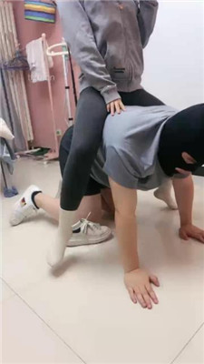 【第5风格】户外车上舔小敏的美脚 YC-230219-3