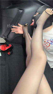 图片[13]_【禾未】车内调-高跟虐乳/舔高跟黑丝美腿/插嘴_HD绳艺资源