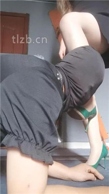 图片[5]_【东营天香百合】高跟灰丝踩狗头/狗链拴狗/嘴叼鞋/虐乳_HD绳艺资源