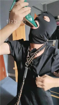 图片[16]_【东营天香百合】高跟灰丝踩狗头/狗链拴狗/嘴叼鞋/虐乳_HD绳艺资源