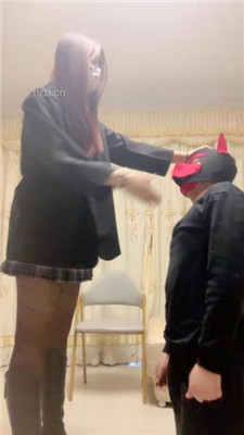 图片[3]_【雯雯S】班主任被学生虐-闻臭袜-训练-插嘴-虐乳_HD绳艺资源