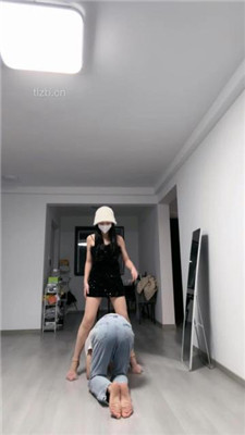 【樱子大人】骑马训练/坐脸窒息/高跟踩踏_HD绳艺资源