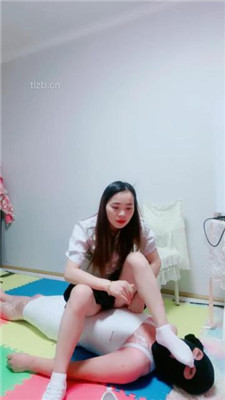 图片[3]_【艾琳】小白鞋棉袜/高跟全体重踩踏-塞嘴-骑马_HD绳艺资源