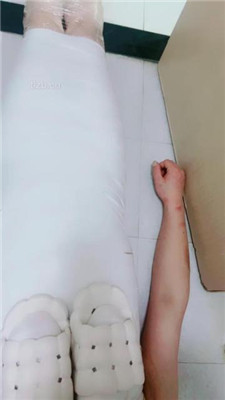 图片[9]_【艾琳】小白鞋棉袜/高跟全体重踩踏-塞嘴-骑马_HD绳艺资源