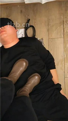 图片[13]_【高难度挑战绳艺导师lucky】严厉主训狗-皮靴高难度挑战版_HD绳艺资源