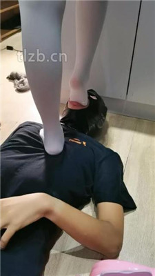 图片[15]_【草莓奶昔】极限脚深喉插吐【双视角版】_HD绳艺资源