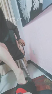 图片[5]_【五公主】强迫抖M舔原味裸足_HD绳艺资源