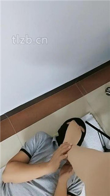 图片[10]_【广东迪迪】闻舔高跟肉丝脚-踩踏 【双视角版】_HD绳艺资源