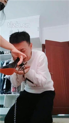 图片[9]_【魅影女神】鼻钩遛狗的痛苦_HD绳艺资源