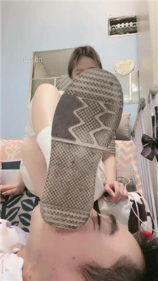 图片[15]_【时颜】坐脸窒息/舔超脏小白鞋/裸足白袜辱_HD绳艺资源