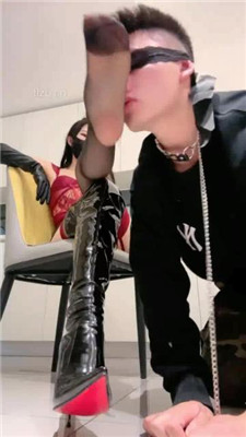 图片[8]_【玥樾】靴奴开发-坐垫羞辱/跪舔_HD绳艺资源