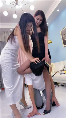 图片[12]_【麋鹿银儿】双S-腿绞/重度训练/虐乳/吐口水插嘴深喉_HD绳艺资源