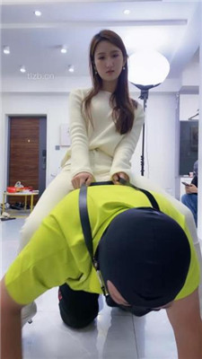 图片[19]_【麋鹿银儿】3S模特虐-胯下辱/狗链遛狗/骑马/全体重踩踏_HD绳艺资源