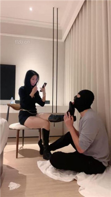 图片[13]_【曼伊】长靴踢踹/狂抽耳光/物化痰盂_HD绳艺资源