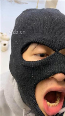 【橘子粥】保鲜膜缠身强制踩踏 YC-230223-7