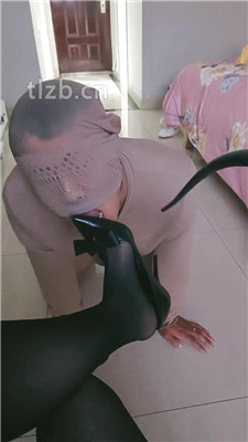航儿跳踩虐脸保鲜膜袜子捂出大量脚汗搓脚泥吃 YC-230301-7