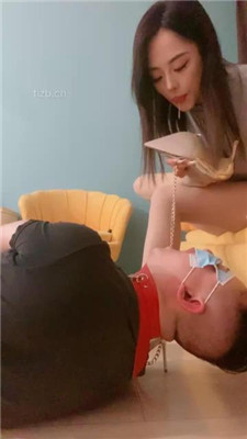 图片[15]_【不知名美女】银色高跟-碾压虐乳/坐垫吸臭/浓痰【完整版】_HD绳艺资源