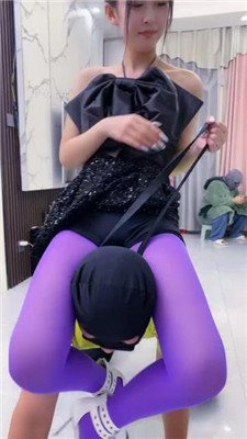 图片[5]_【麋鹿银儿】双S-紫丝袜诱惑/骑马爬行/藤条抽/踩踏/揪耳朵插嘴_HD绳艺资源