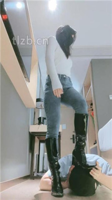 图片[4]_【妮蔻】长靴S胯下辱/掐肉/吃白袜/臭脚捂脸_HD绳艺资源