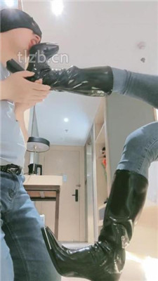 图片[15]_【妮蔻】长靴S胯下辱/掐肉/吃白袜/臭脚捂脸_HD绳艺资源