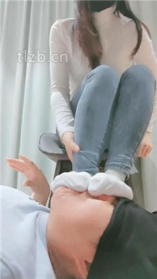 图片[17]_【妮蔻】长靴S胯下辱/掐肉/吃白袜/臭脚捂脸_HD绳艺资源