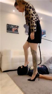 图片[8]_【奈儿】肉丝脚插嘴/狗链遛狗_HD绳艺资源