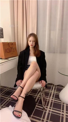 图片[2]_【盖洛】高跟凉鞋美腿辱虐家奴_HD绳艺资源