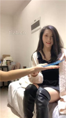 图片[2]_【小麦】胶带封嘴-长靴高跟踩虐-骑马-虐乳_HD绳艺资源