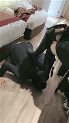 图片[8]_【心甜夫妻】跪镜子前羞辱/舔脏鞋/喝圣水/揪耳朵/转胯【完整版】_HD绳艺资源