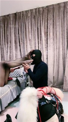 兔子牙 超模之下体无完肤 旧伤新伤持续腐烂 YC-230303-2