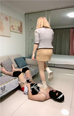 兔子牙 超模之下体无完肤 旧伤新伤持续腐烂 YC-230303-2