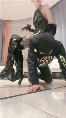 图片[8]_【芸裳】变装长发狗-疯狂恋足-窒息-虐打_HD绳艺资源