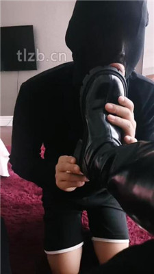 图片[4]_【An盈盈】跪舔脏靴底黑丝jio_HD绳艺资源