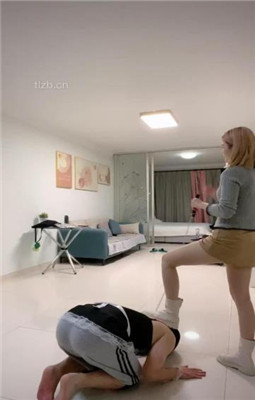 图片[14]_【甜味药丸】挑战不听话的狗-耳光数据线打手心-骑马遛狗-虐乳_HD绳艺资源