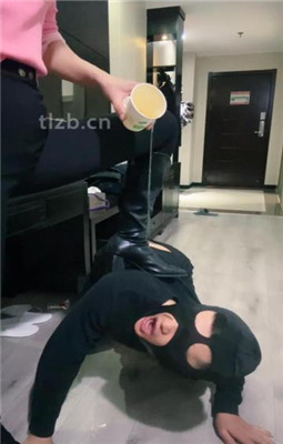 图片[11]_【孤傲女帝】长靴S-全体重踩踏-骑马转胯-喝圣水-耳光_HD绳艺资源