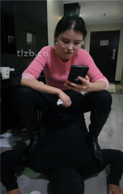 图片[12]_【孤傲女帝】长靴S-全体重踩踏-骑马转胯-喝圣水-耳光_HD绳艺资源