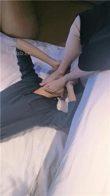 图片[6]_【蔓越莓】双S-白袜脚踩地毯狗【完整版】_HD绳艺资源