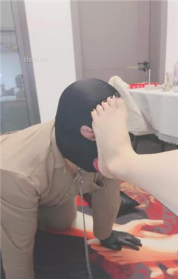 图片[5]_【芷镜】沉浸式恋足狂舔/喝洗脚水_HD绳艺资源