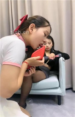 图片[11]_【伊诺】情侣奴-奴下奴-强迫舔女奴的臭脚_HD绳艺资源